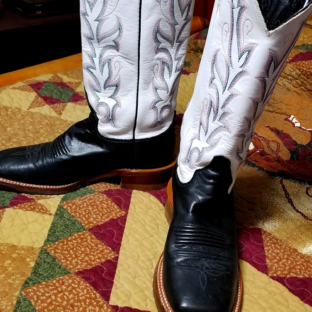 Justin Ladies Black Boots